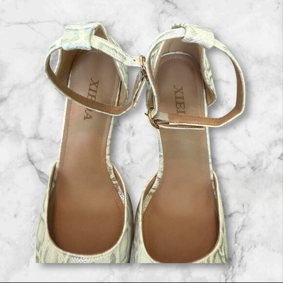 •	XIEDA Beige Snake Embossed Chunky Heel Platform Sandals 7.5 - Picture 5 of 6